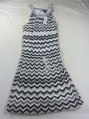 WHBM sleeveless Sundress, size M, black/white/silver chevron Midi, NWT
